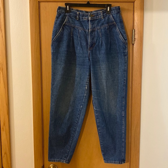 Chic Vintage Mom Jeans Pleated Tapered High Rise Made in USA Plus Size 16-18 - Picture 1 of 12